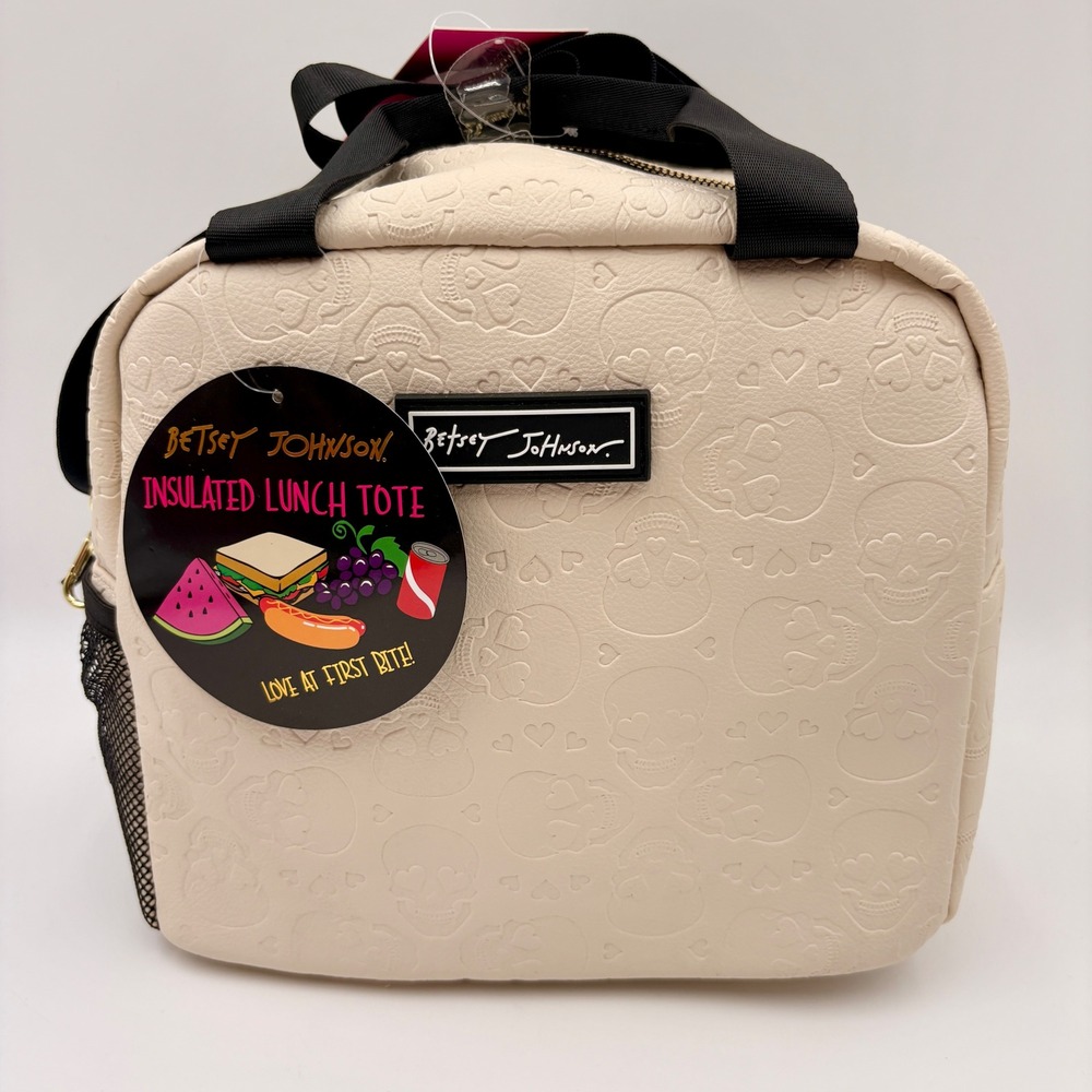Betsey Johnson Cream Embossed Halloween Skull Heart Insulated Lunch Tote Bag New
